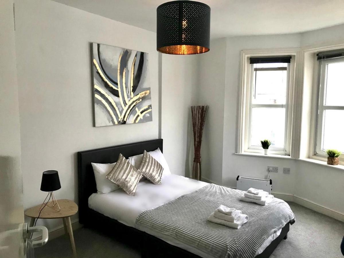 بورنماوث Bright City Center Apartment - Close To Beach المظهر الخارجي الصورة