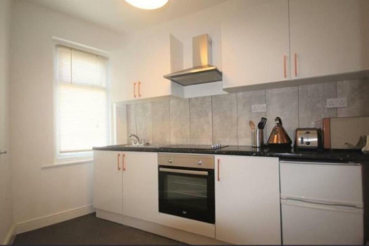بورنماوث Bright City Center Apartment - Close To Beach المظهر الخارجي الصورة
